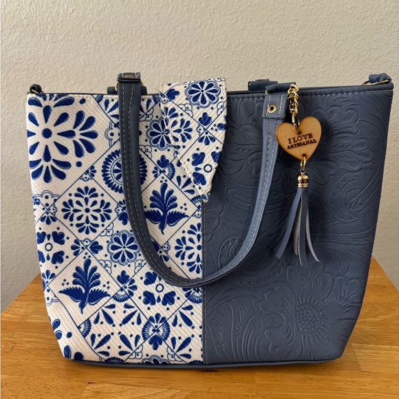 MEXICANA Handbags - Artisanal Purse